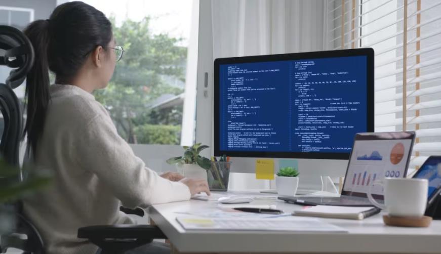 华亭县企业数字化解决方案：机器学习赋能商业模式升级的核心路径